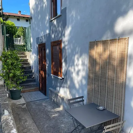 فندق مبيت وإفطار Via Piane 3*